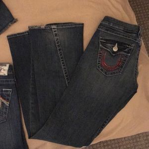 4 True Religion jeans